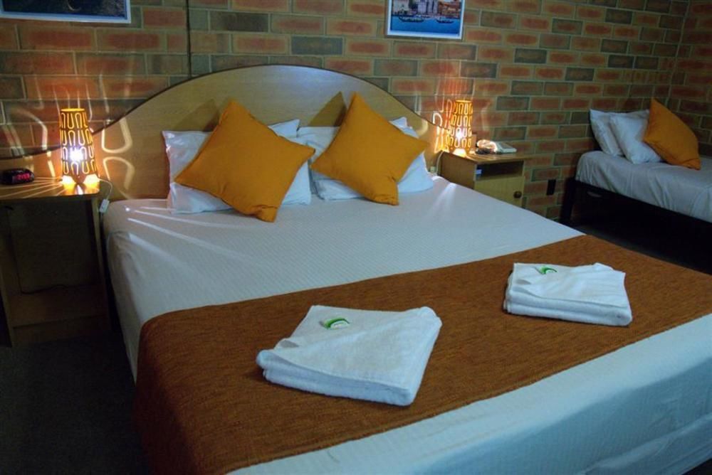 Pooraka Motor Inn Экстерьер фото