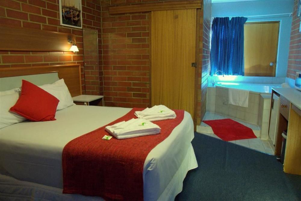 Pooraka Motor Inn Экстерьер фото