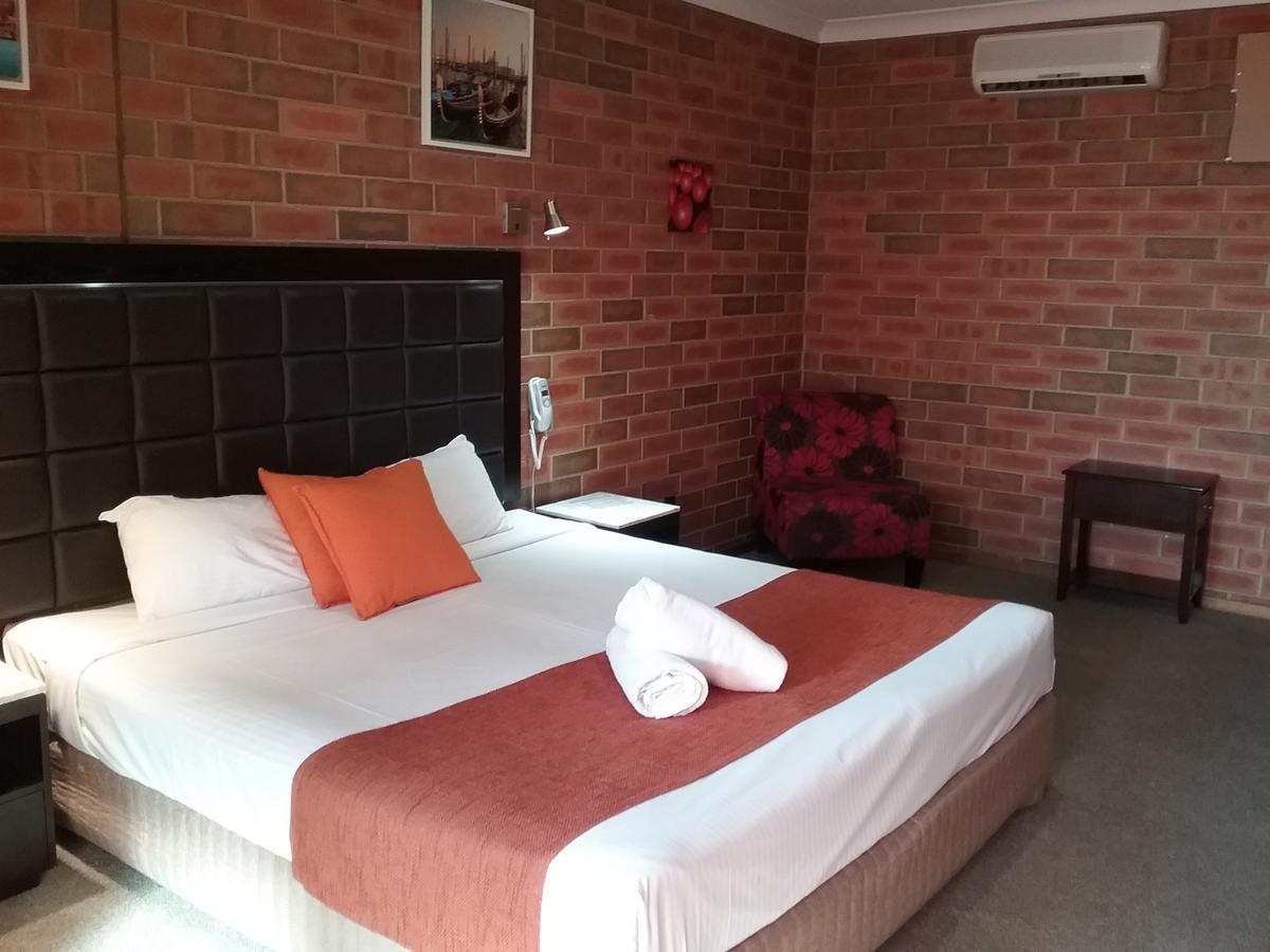 Pooraka Motor Inn Экстерьер фото