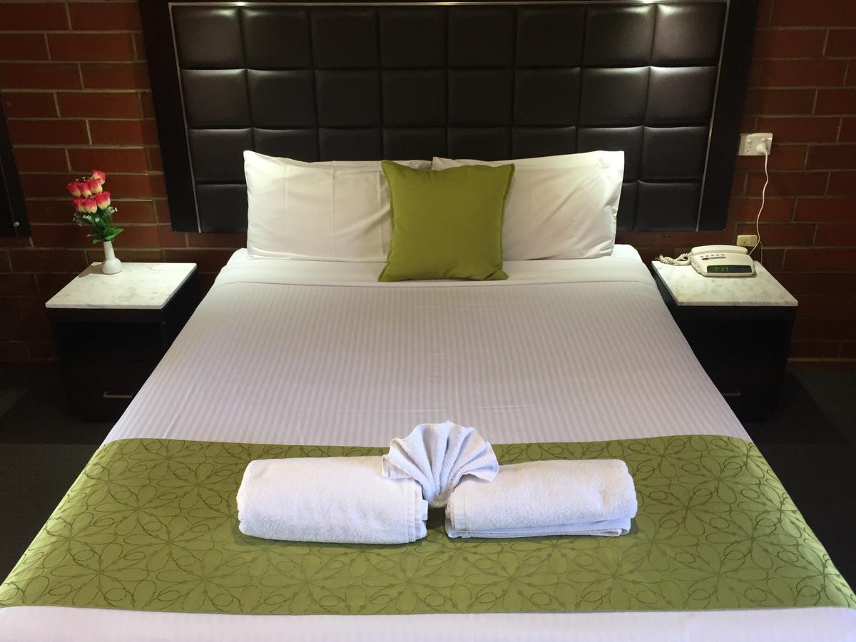Pooraka Motor Inn Экстерьер фото